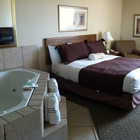 Iowa’s Hospitality Haven: Where Cheap Hotels Meet Unmatched Comfort