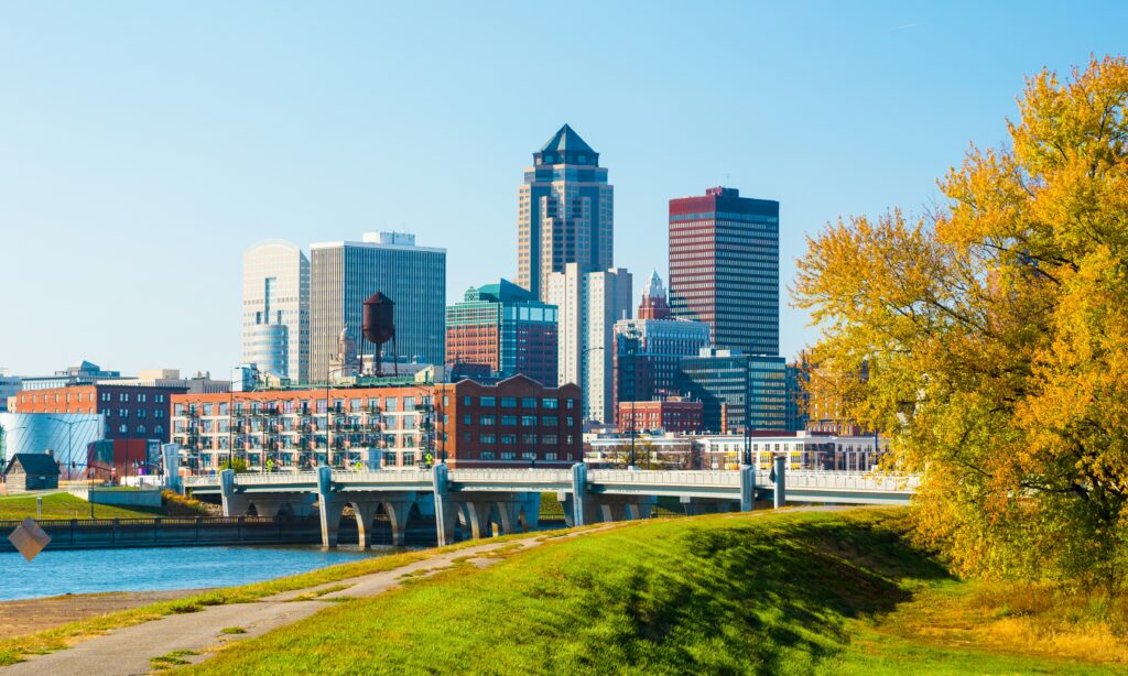 5 Reasons to Book Hotels Near Orange City Iowa