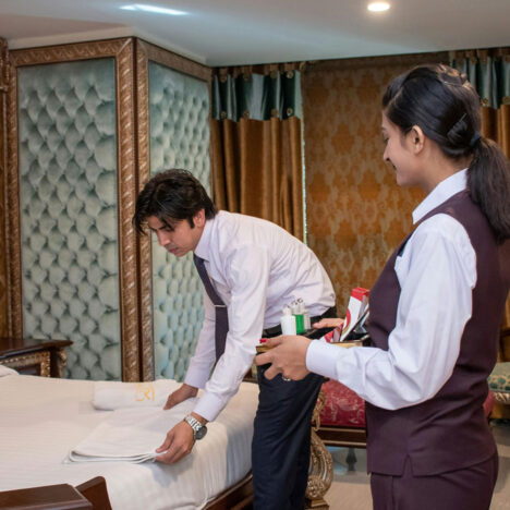 Hotels vs. Motels: Which One is Right for You?